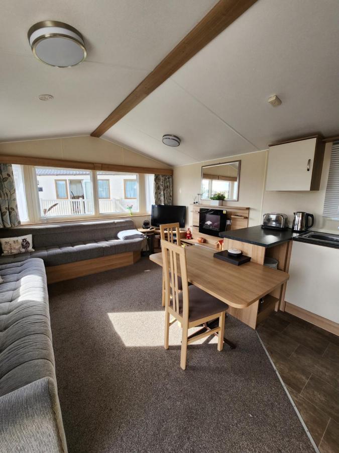 Lakeside Cotswold Holiday Home Cirencester Luaran gambar