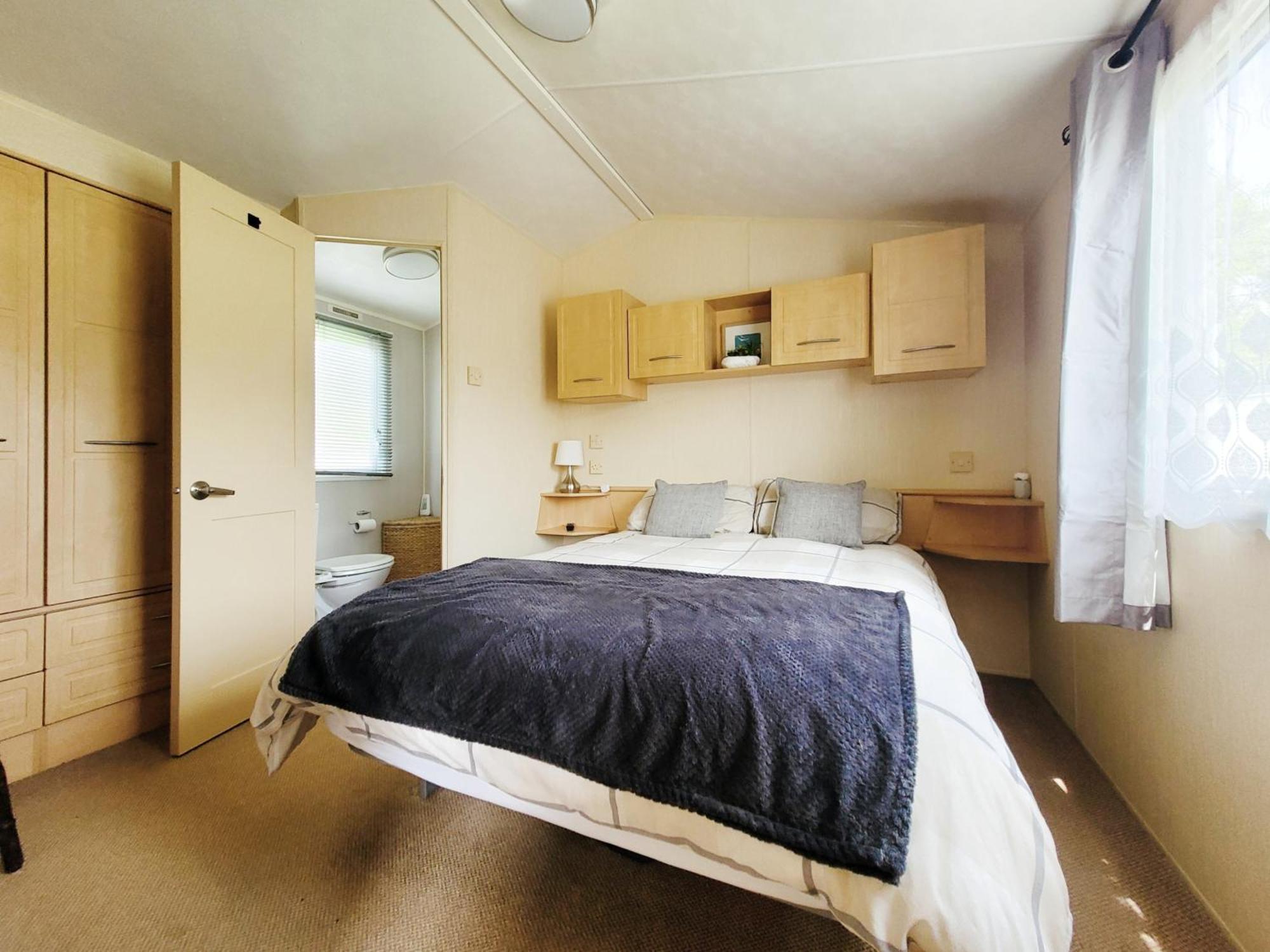 Lakeside Cotswold Holiday Home Cirencester Luaran gambar